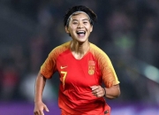 B体育课程-包含历史上第一次，国内足球女队赢得赛事冠军的词条