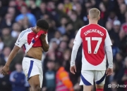 B体育app下载地址-曼联主场大胜埃弗顿，迎来联赛两连胜的简单介绍