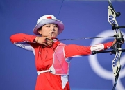 B体育培训-射箭比赛中我国选手飘飘然获奖