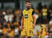 B体育app下载地址-关于多特蒙德主力受伤情况紧急，球队士气未受影响的信息