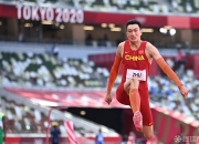 B体育教练-乍得选手在田径赛中实现突破