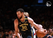 B体育登录-包含猛龙队外线手感火热，三分球命中率高达60%的词条