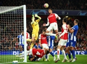 B体育新闻-包含马德里竞技惨遭逆转晋级形势岌岌可危的词条