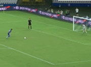 B体育课程-中国足球明星球员最新动态曝光