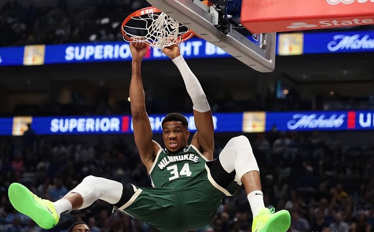 雄鹿击败独行侠，取得关键胜利