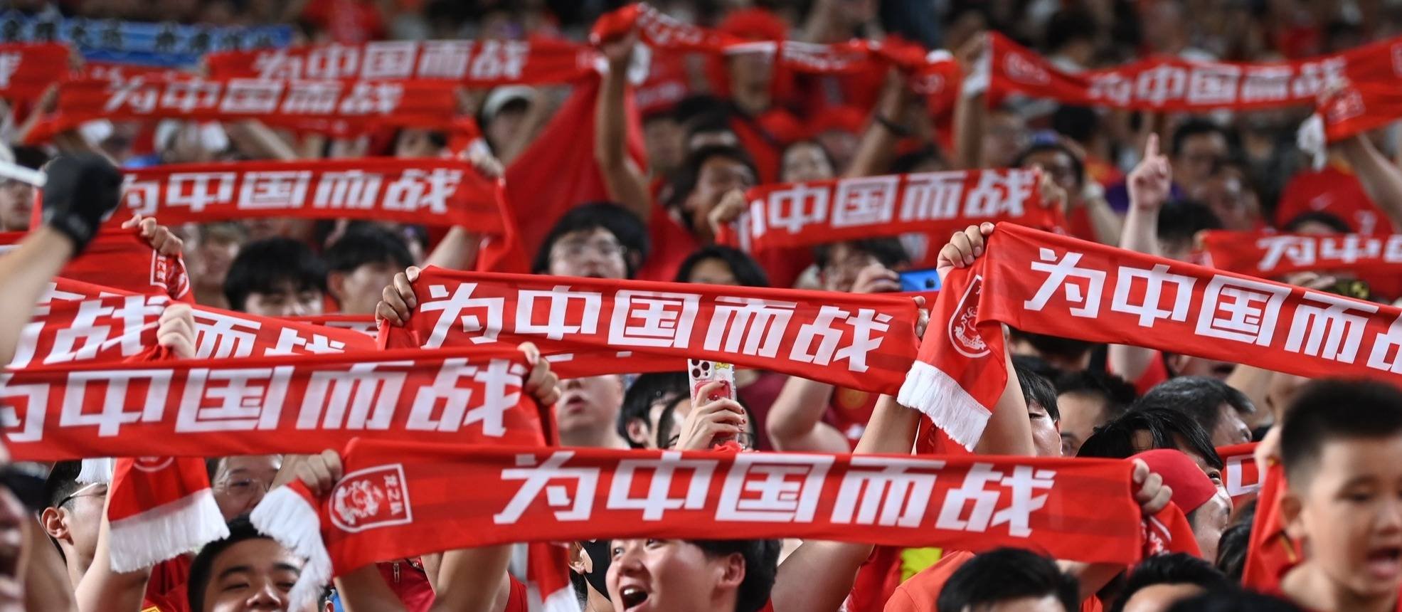 国内足球市场热度逐渐提升,球迷热情高涨 国内足球市场热度逐渐提升,球迷热情高涨