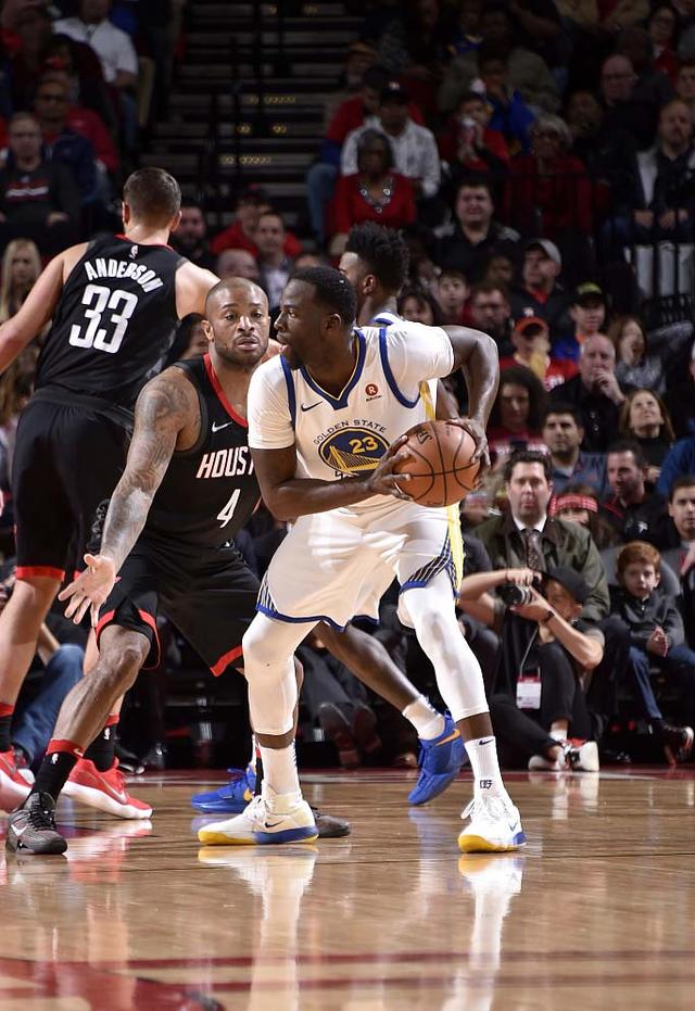 包含接连受伤,火箭队战力急剧下降的词条 包含接连受伤,火箭队战力急剧下降的词条