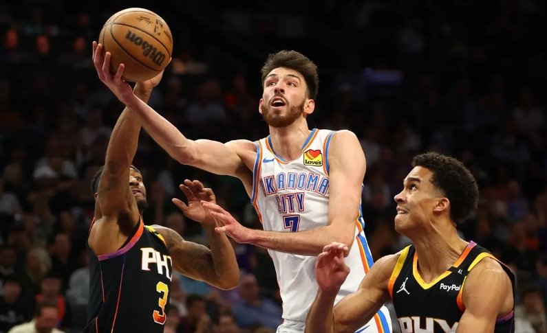 包含独行侠力克活塞，保住季后赛希望的词条