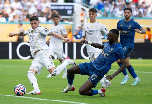 尤文图斯惊险逆转切尔西，成功晋级欧冠四强！