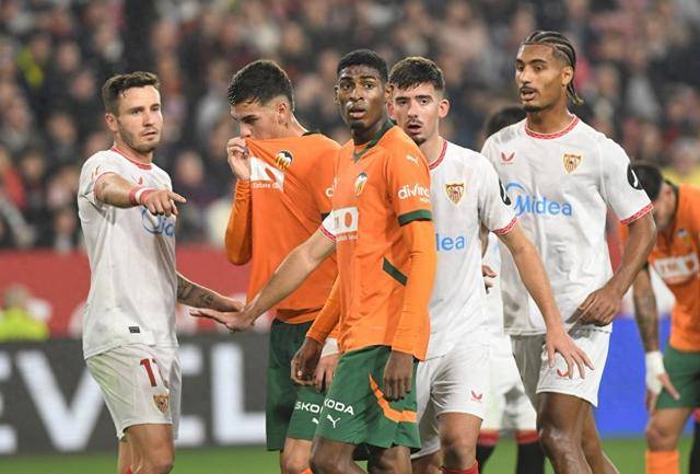 瓦伦西亚战平塞维利亚，积分平稳增长