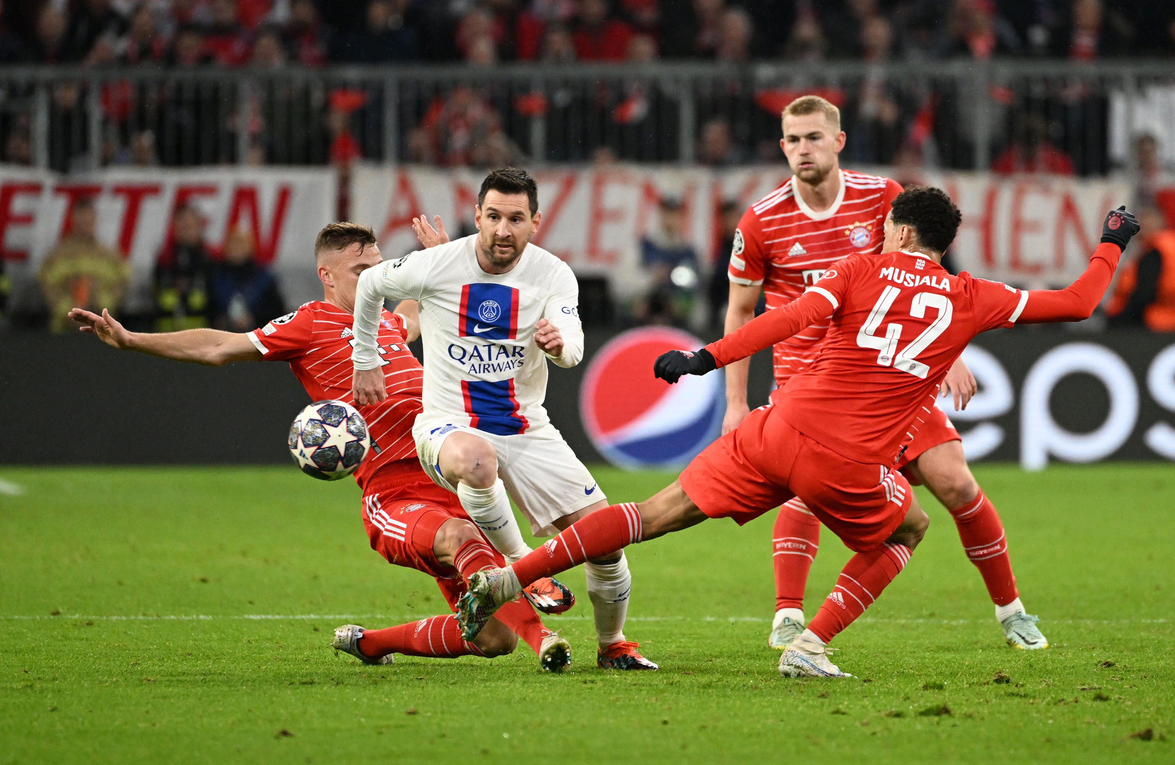 谢菲联主场大胜伯恩茅斯，终结连败