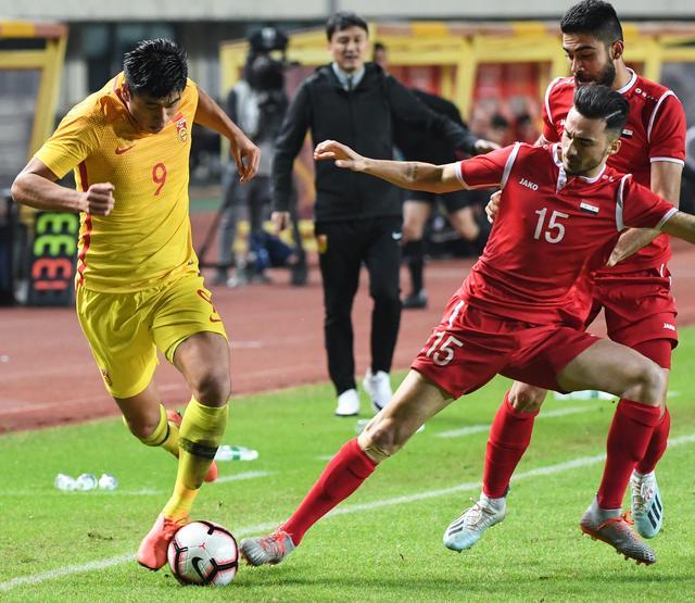 希腊队不敌斯洛伐克，欧国联淘汰首轮告负的简单介绍