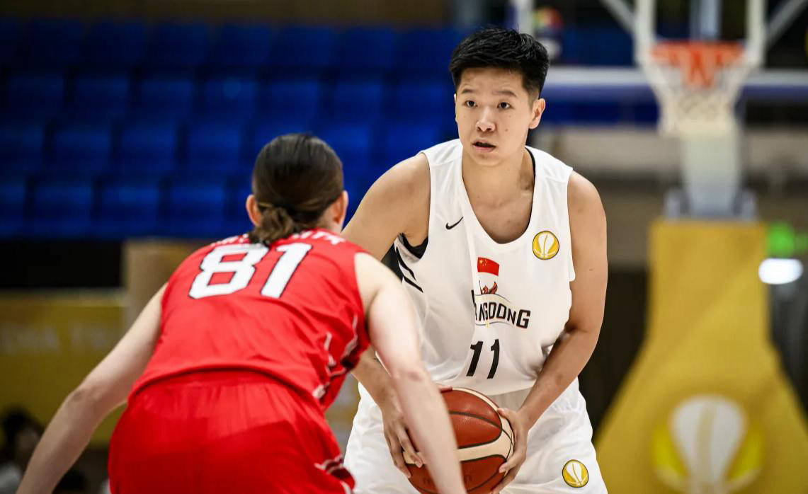 广东女篮展现实力，轻取对手！